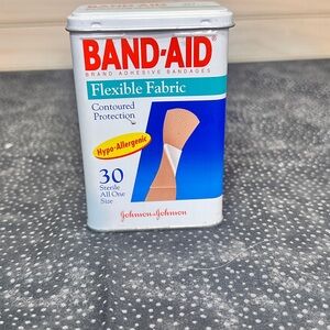 1992 Metal Johnson & Johnson Flexible Fabric Band-Aid® Tin - Empty‎ - No Rust